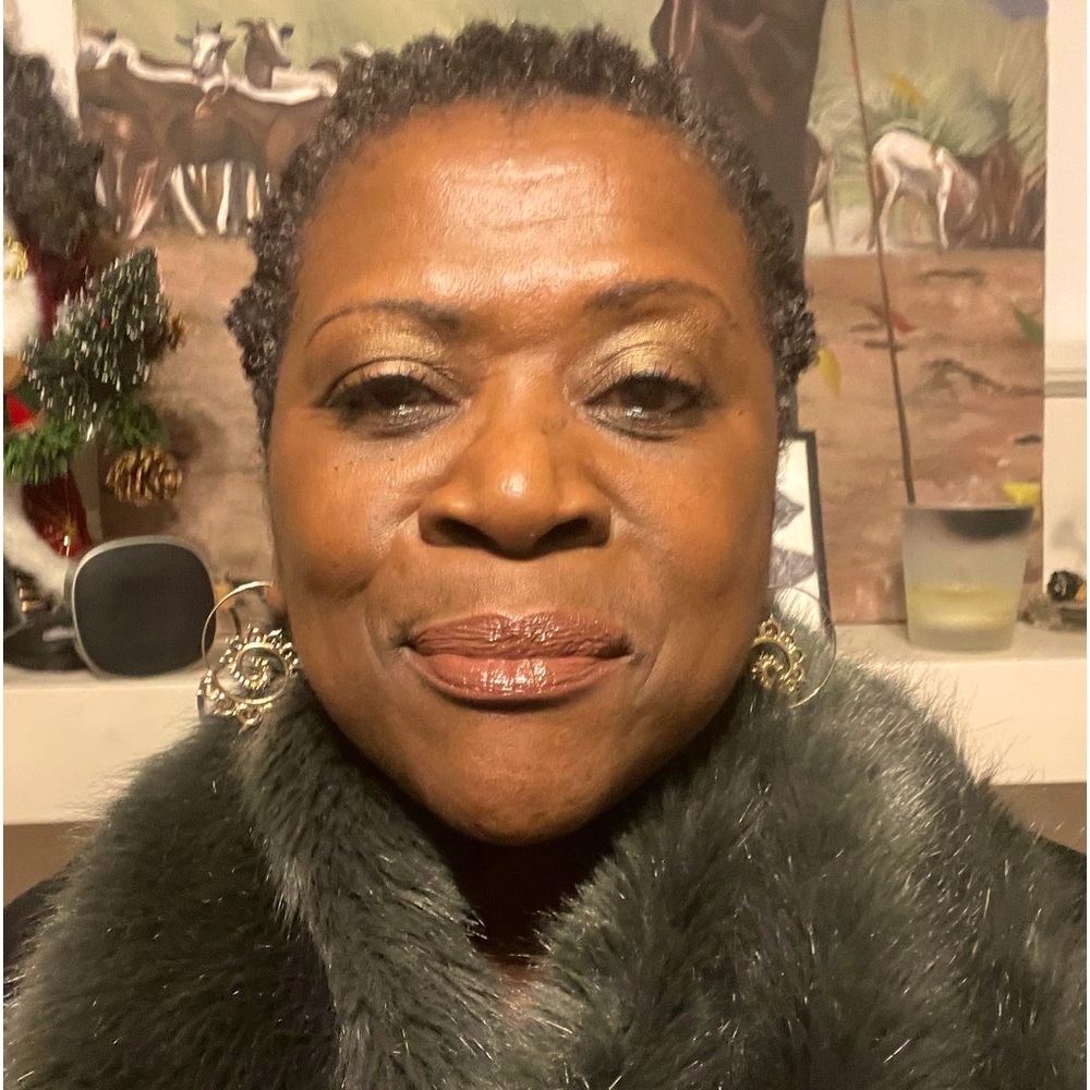 Meet your Posher, Zinda